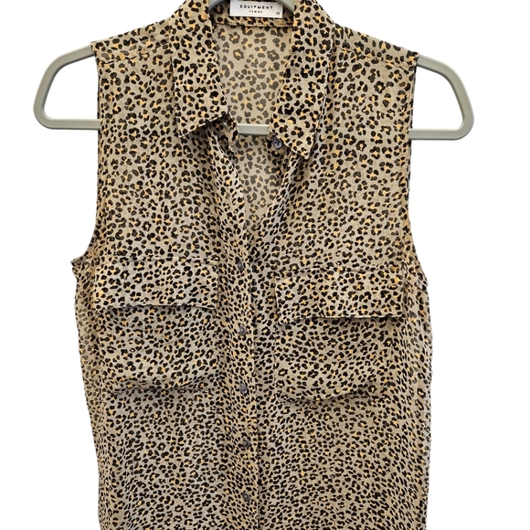 Equipment Femme Sheer Animal Print Button Front Blouse - Picture 5 of 5